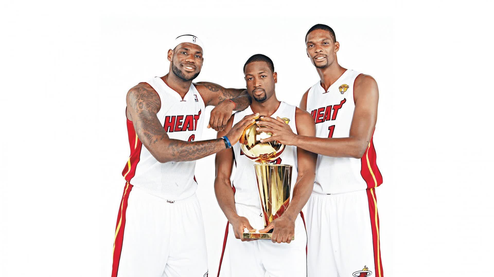 kaiyun登录-新王座下的暗流，姆巴佩传射建功，巴萨新星横空出世，场边球探的笔尖正悄然改变足坛版图，姆巴佩传射建功，巴萨新星横空出世，球探笔尖暗改足坛版图